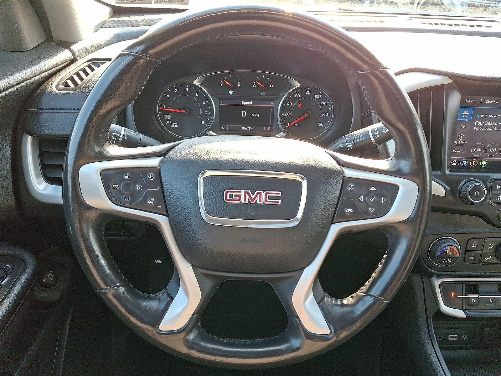 Certified 2022 GMC Terrain SLT w/ Tech Package image 16