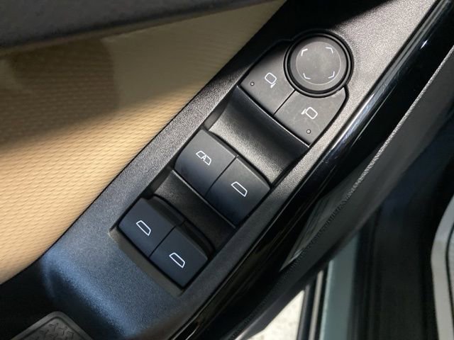 Used 2025 Chevrolet Equinox ACTIV w/ Safety and Technology Package image 10