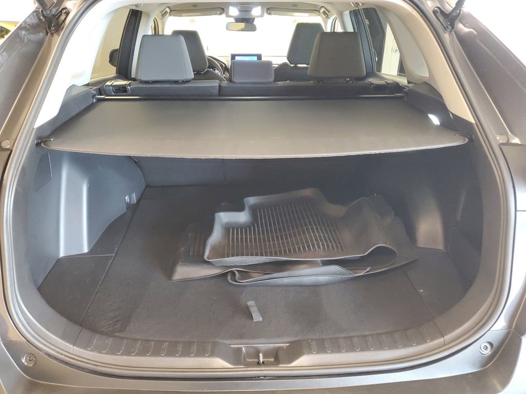 Used 2023 Toyota RAV4 XLE image 8