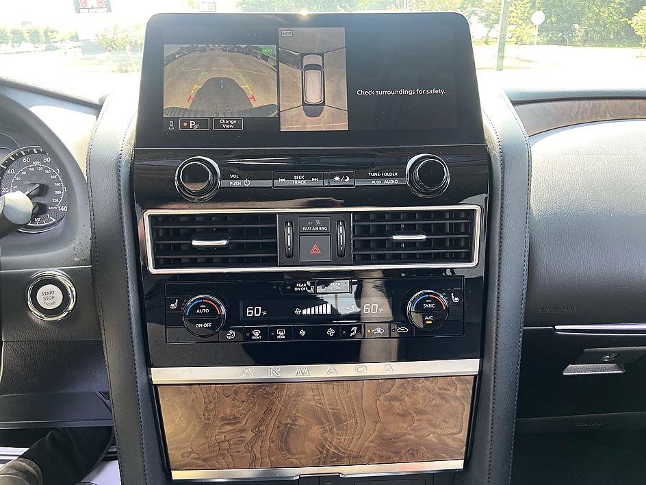 Used 2023 Nissan Armada SL w/ Captain's Chairs Package RWD image 27