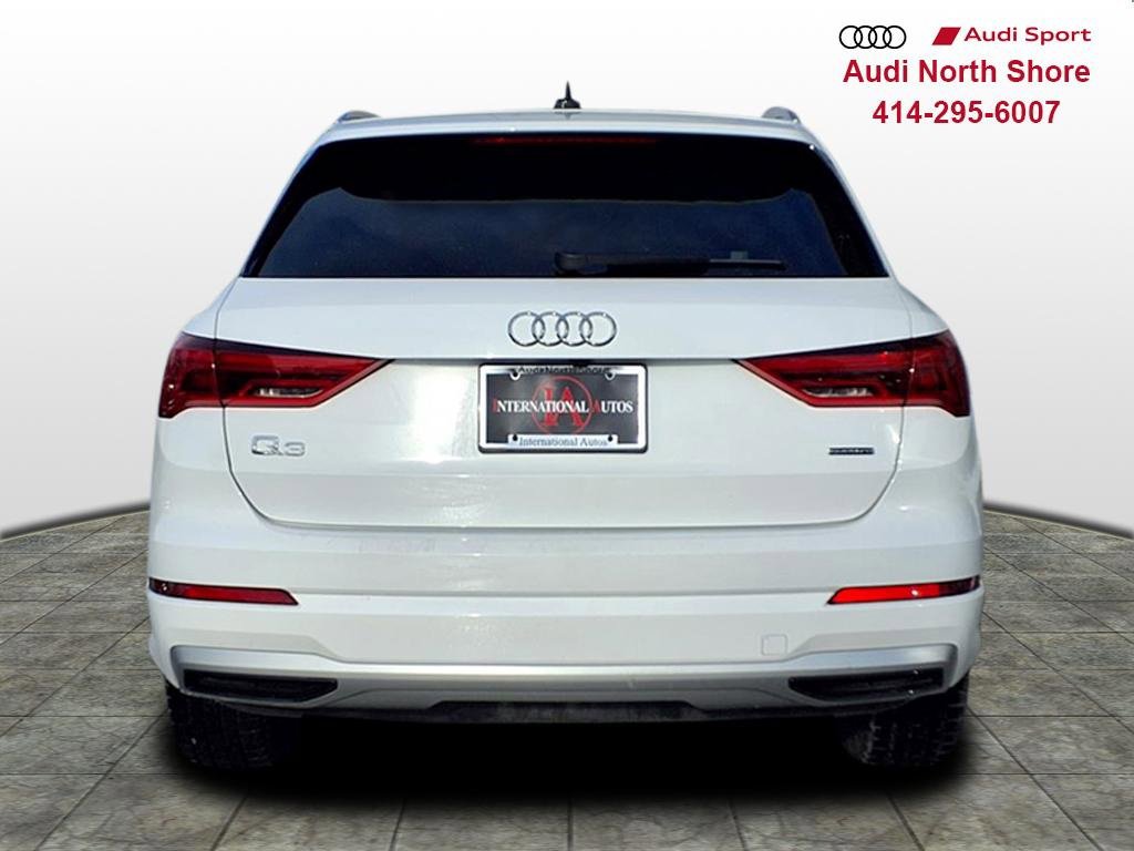 Used 2021 Audi Q3 2.0T Premium w/ 19" Wheel Package image 8