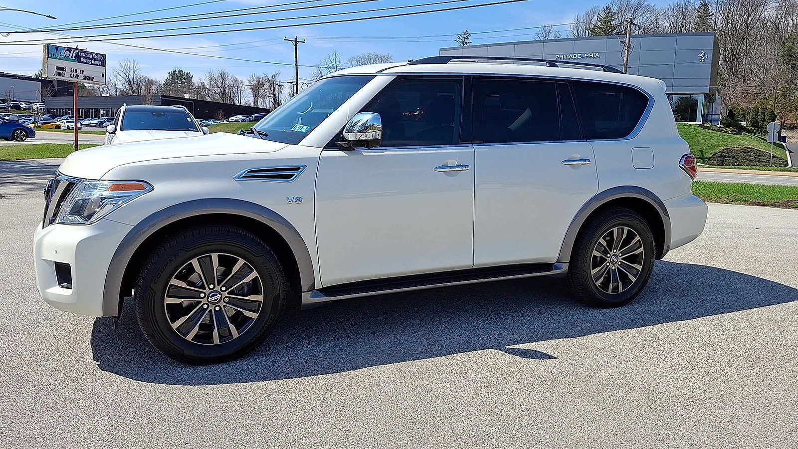 Used 2017 Nissan Armada Platinum w/ Captain Seat Package image 5