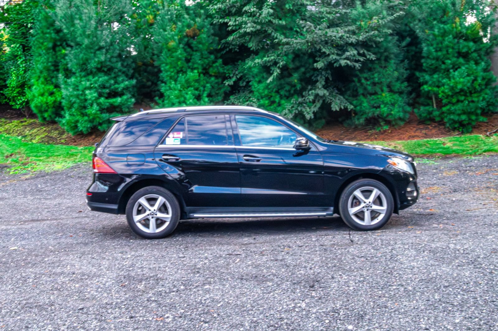 Used 2019 Mercedes-Benz GLE 400 4MATIC image 10