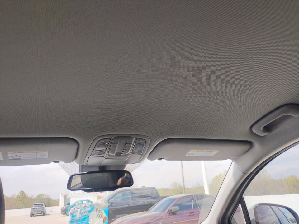 Used 2019 Hyundai Santa Fe SEL image 25