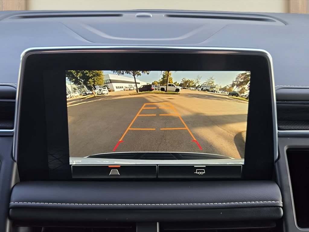 Used 2022 GMC Yukon SLT RWD image 16