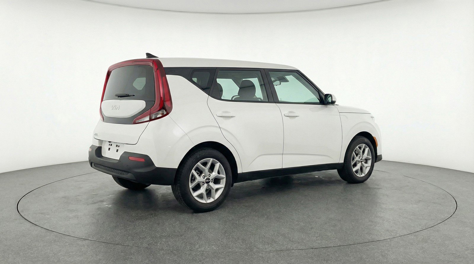 Used 2025 Kia Soul LX w/ LX Technology Package image 9
