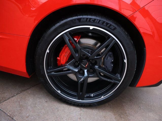 Used 2021 Chevrolet Corvette Stingray Premium Cpe w/ Z51 Performance Package image 40