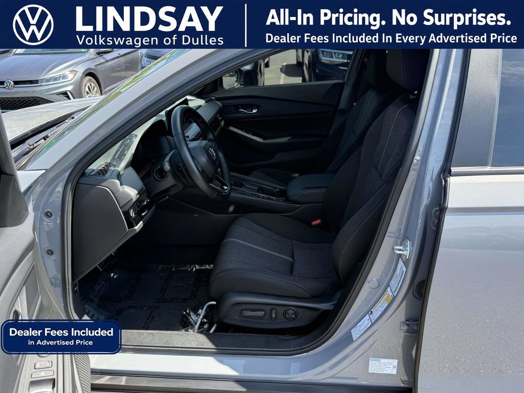 Used 2024 Honda Accord Sport image 11