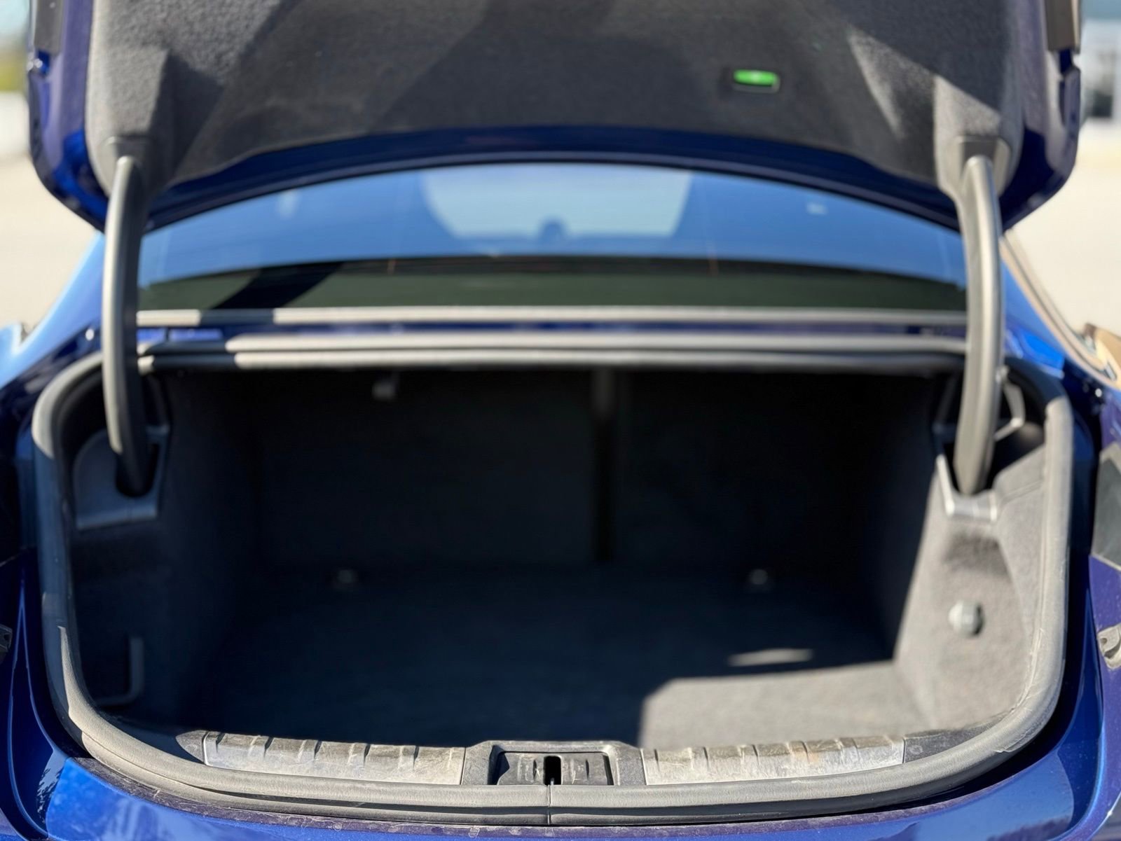 Used 2020 Porsche Taycan 4S image 51