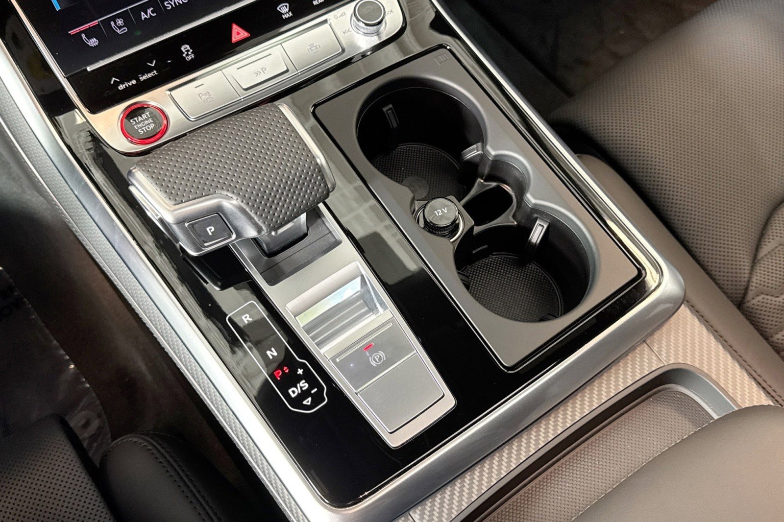 New 2026 Audi RS Q8 performance image 14