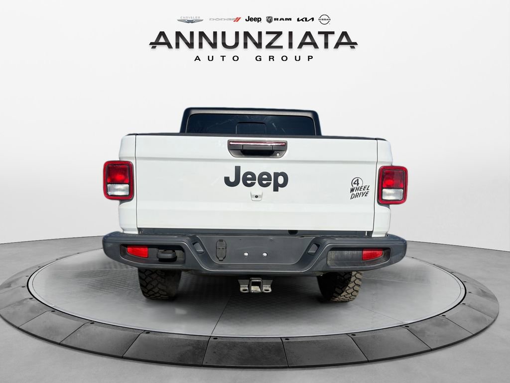 Certified 2023 Jeep Gladiator Willys image 4