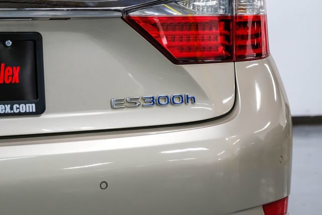 Used 2013 Lexus ES 300h w/ Premium Pkg image 54