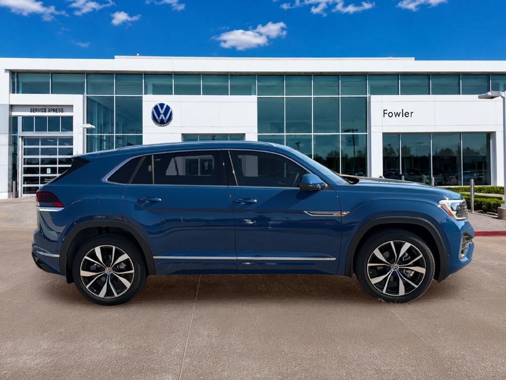 New 2026 Volkswagen Atlas Cross Sport SEL Premium R-Line AWD/4WD image 4