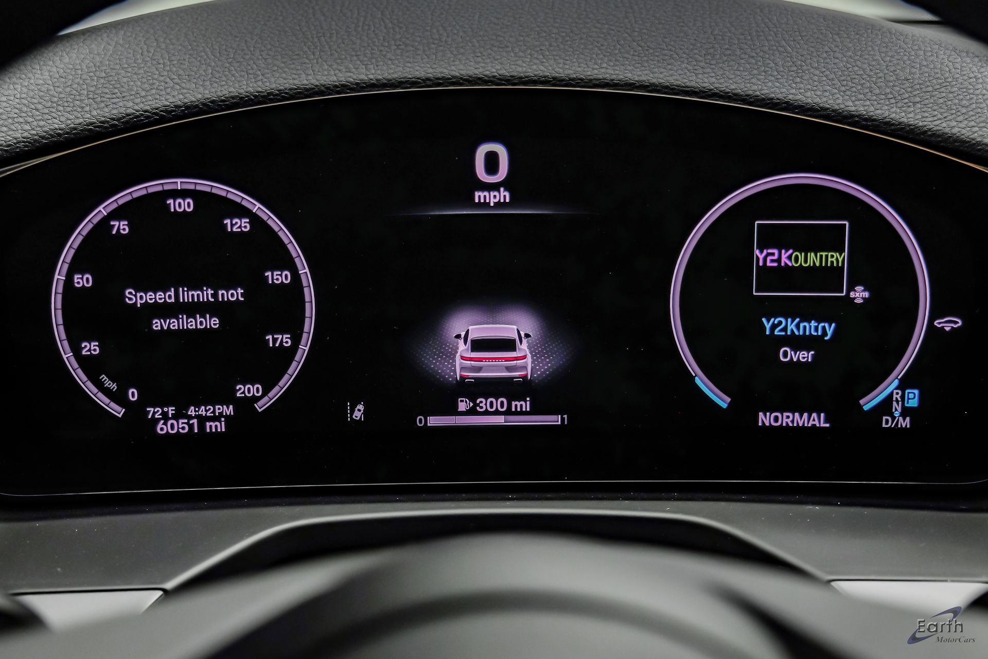 Used 2025 Porsche Panamera w/ Premium Package RWD image 66