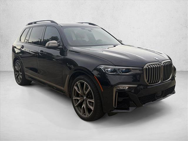 Used 2022 BMW X7 M50i w/ Dynamic Handling Package AWD/4WD image 3