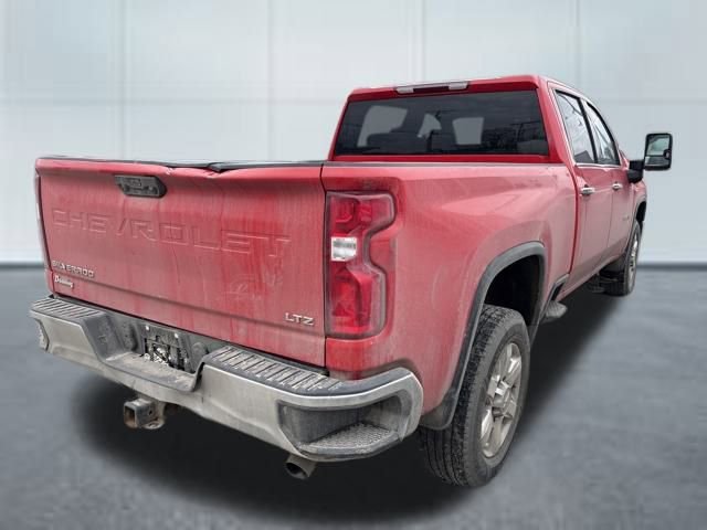 Used 2023 Chevrolet Silverado 3500 LTZ w/ Z71 Off-Road Package image 4
