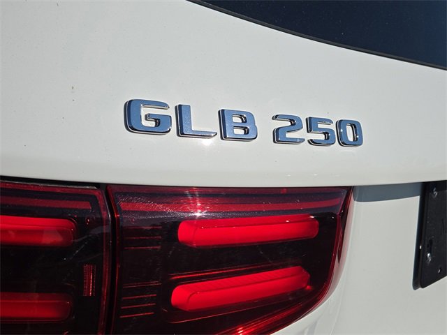 New 2024 Mercedes-Benz GLB 250 4MATIC image 33