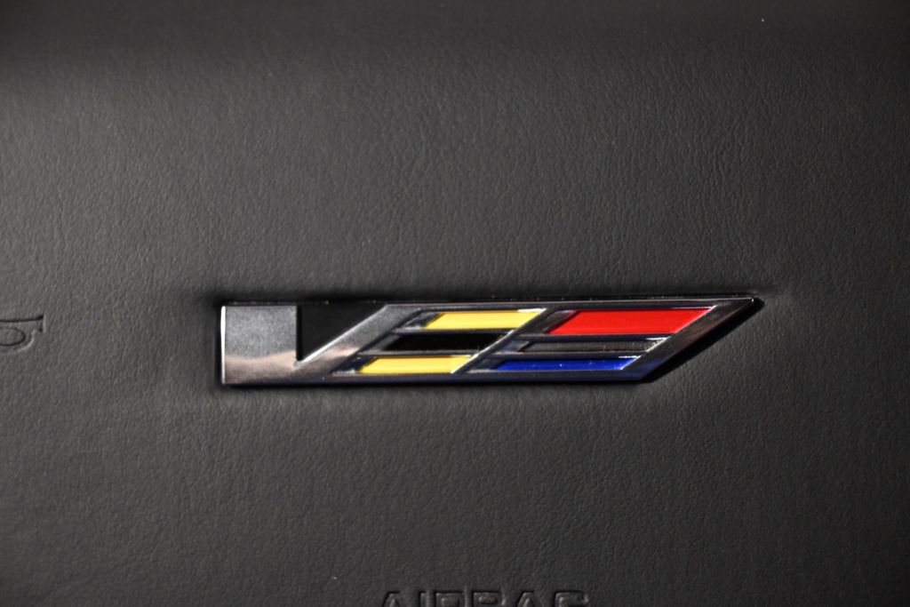 New 2026 Cadillac Optiq V image 38