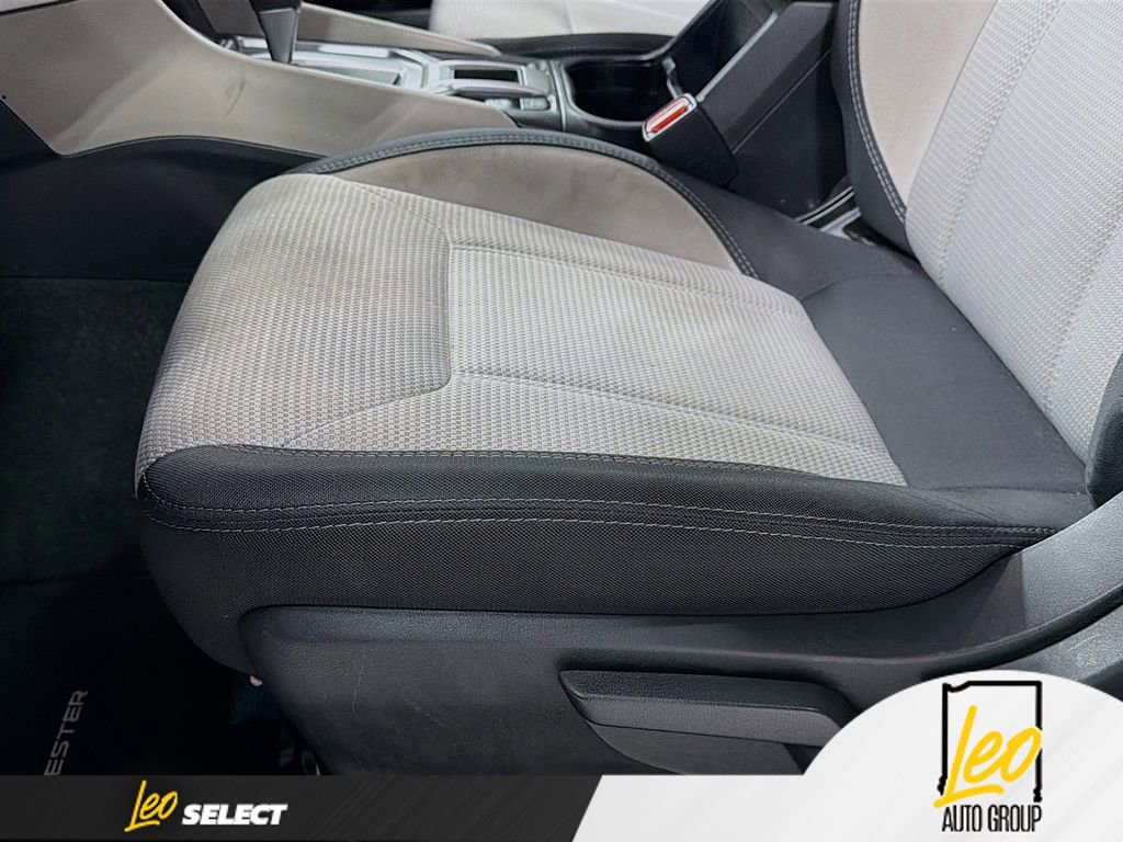 Used 2022 Subaru Forester image 18