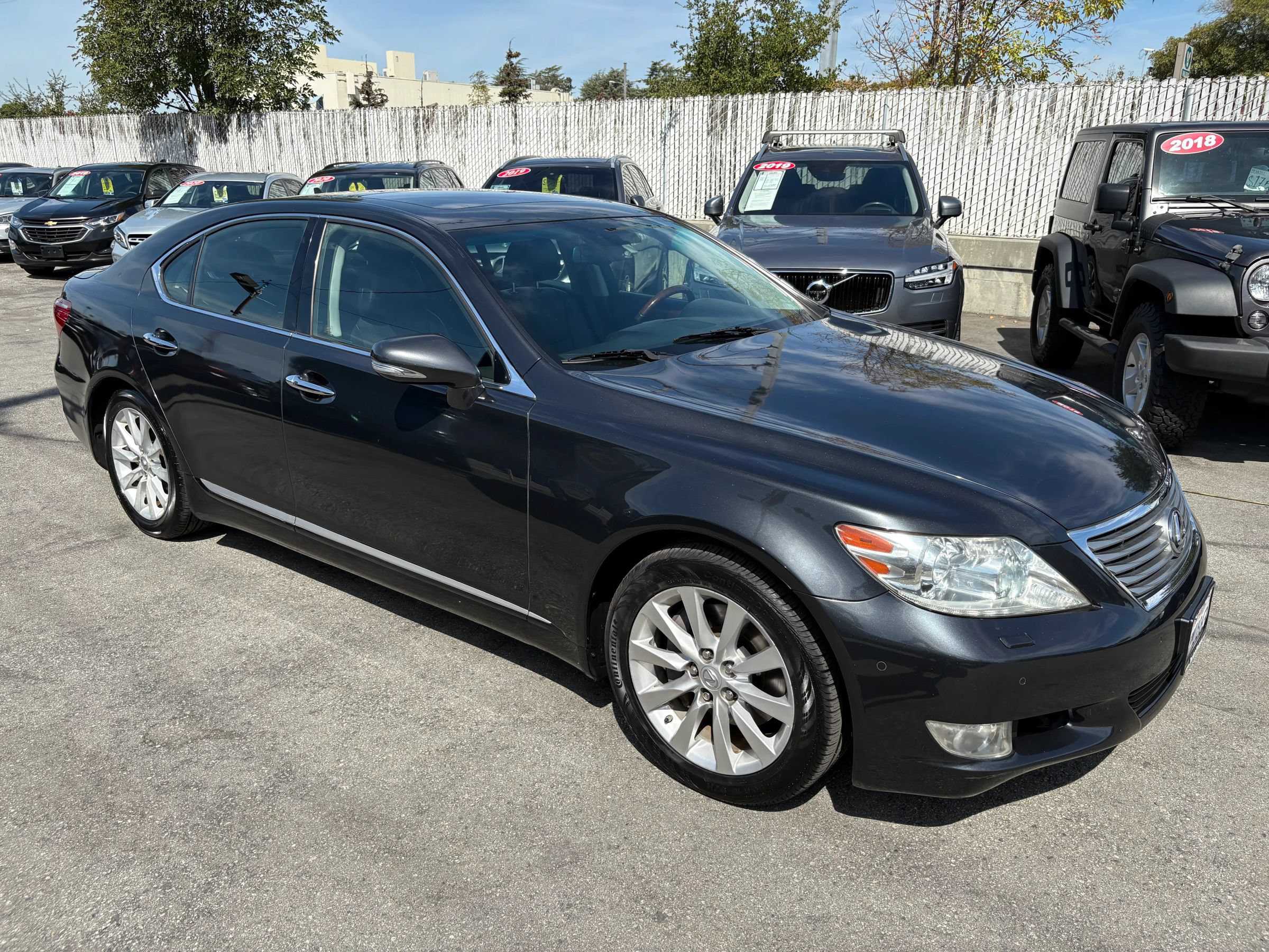 Used 2010 Lexus LS 460 w/ Comfort Pkg