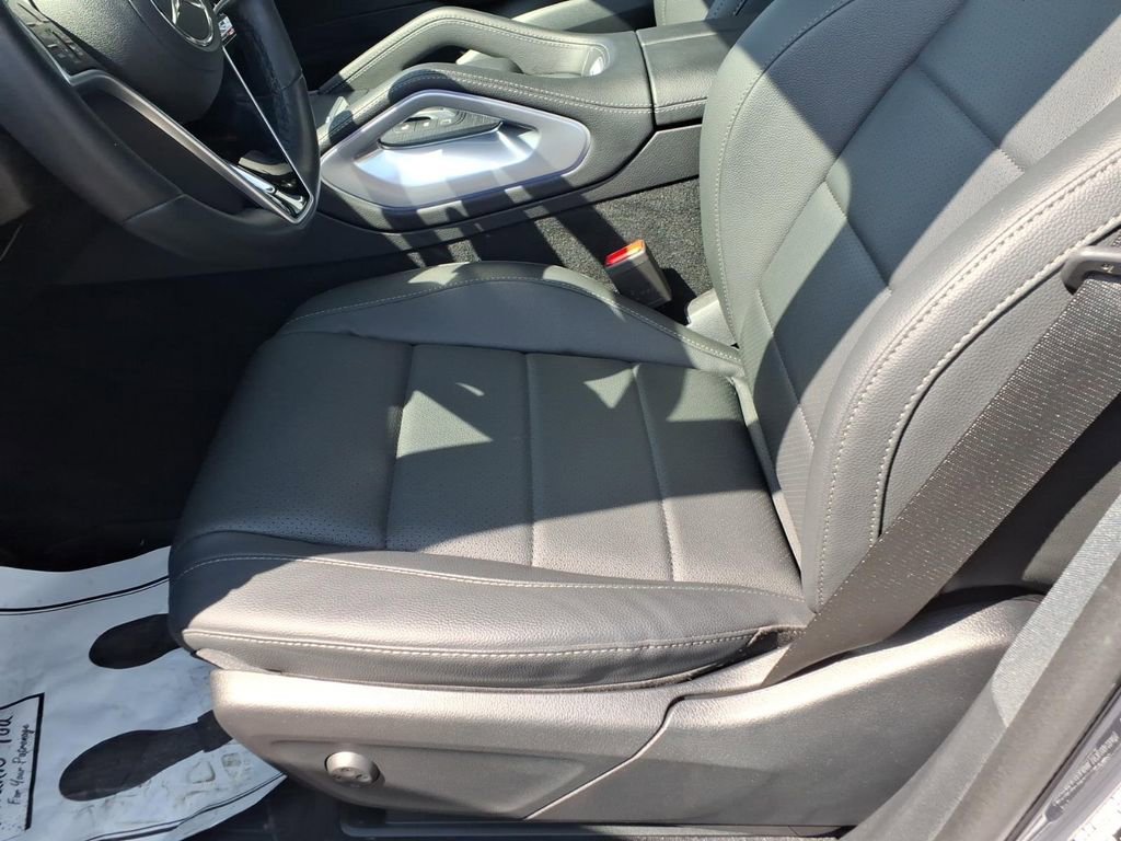 Certified 2025 Mercedes-Benz GLE 450 4MATIC image 15