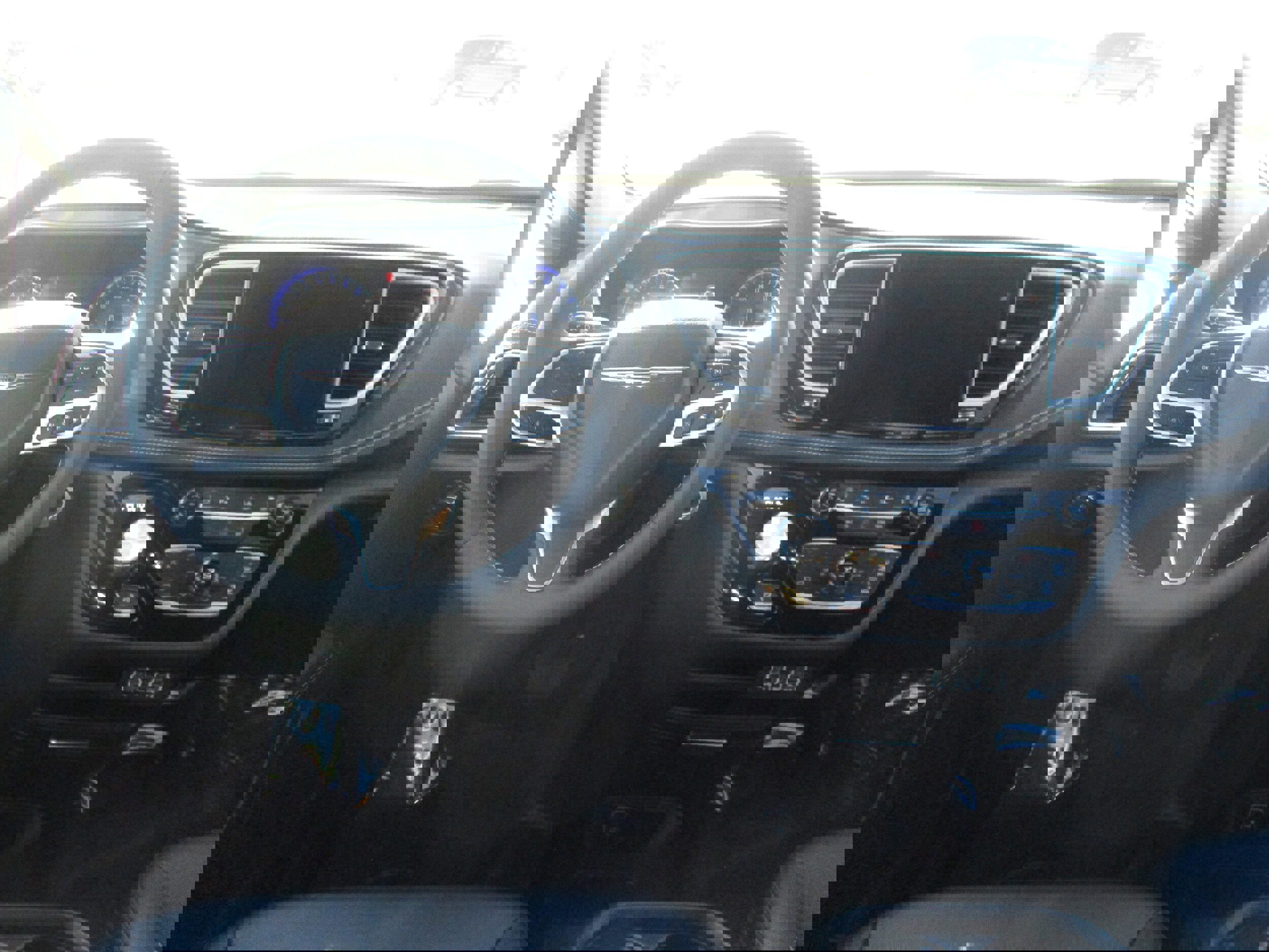 Used 2025 Chrysler Pacifica Select FWD image 15