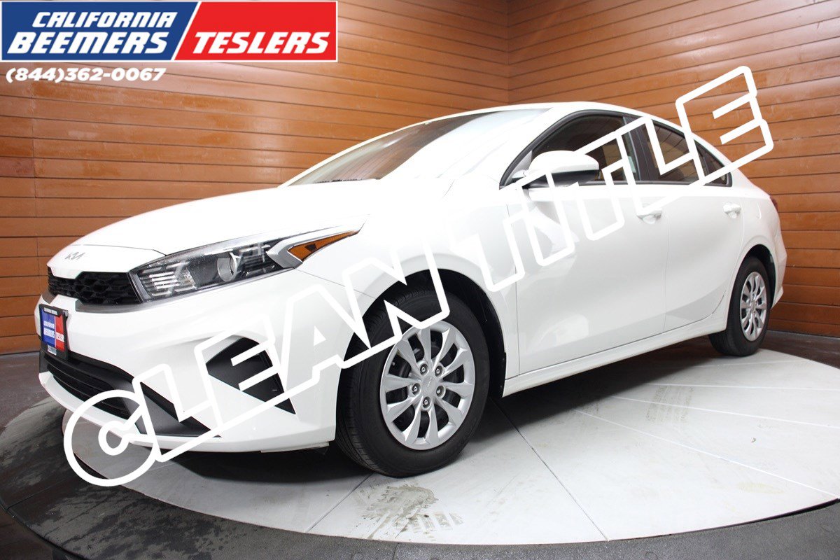Used 2023 Kia Forte LX FWD image 1