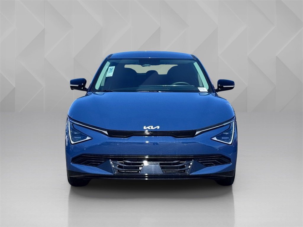 New 2025 Kia EV6 Wind image 2