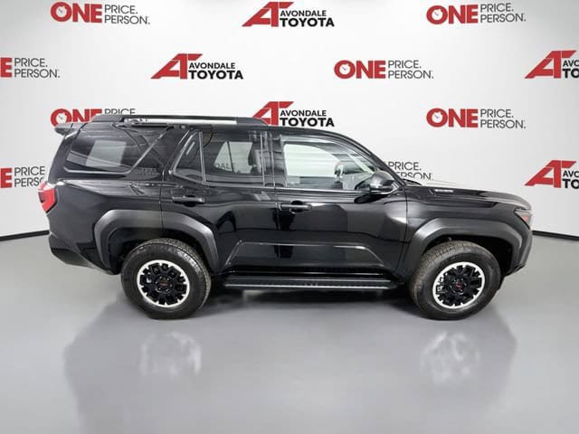 Certified 2025 Toyota 4Runner TRD Off-Road AWD/4WD image 9