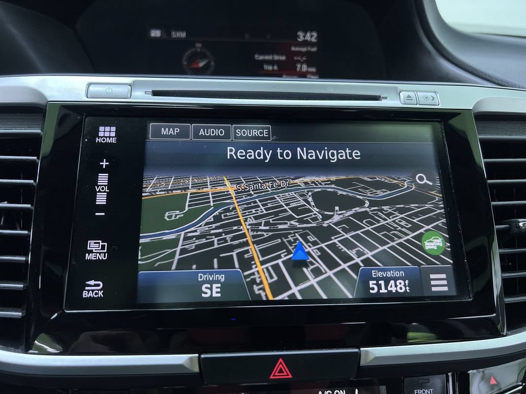 Used 2016 Honda Accord Touring image 23