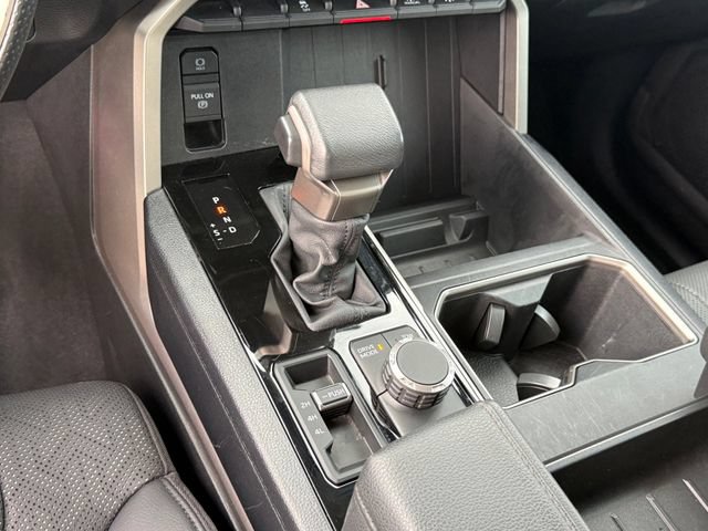 Used 2022 Toyota Tundra SR5 w/ SR5 Premium Package AWD/4WD image 23