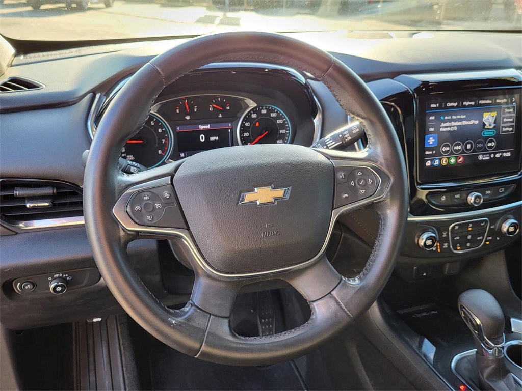 Used 2022 Chevrolet Traverse LT image 21