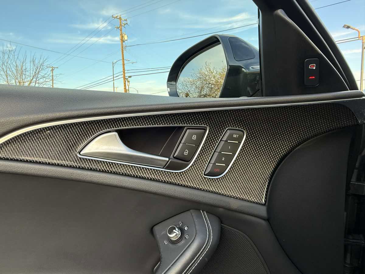 Used 2014 Audi S6 Prestige w/ Driver Assistance Package image 31