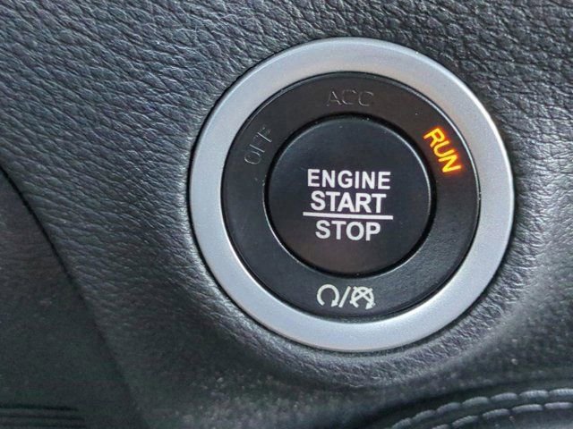 Used 2022 Dodge Challenger R/T Scat Pack RWD image 28
