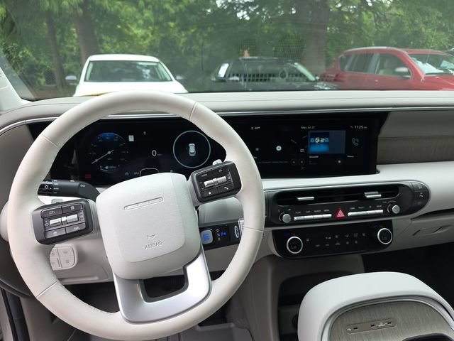 Used 2026 Hyundai Palisade SEL AWD/4WD image 15