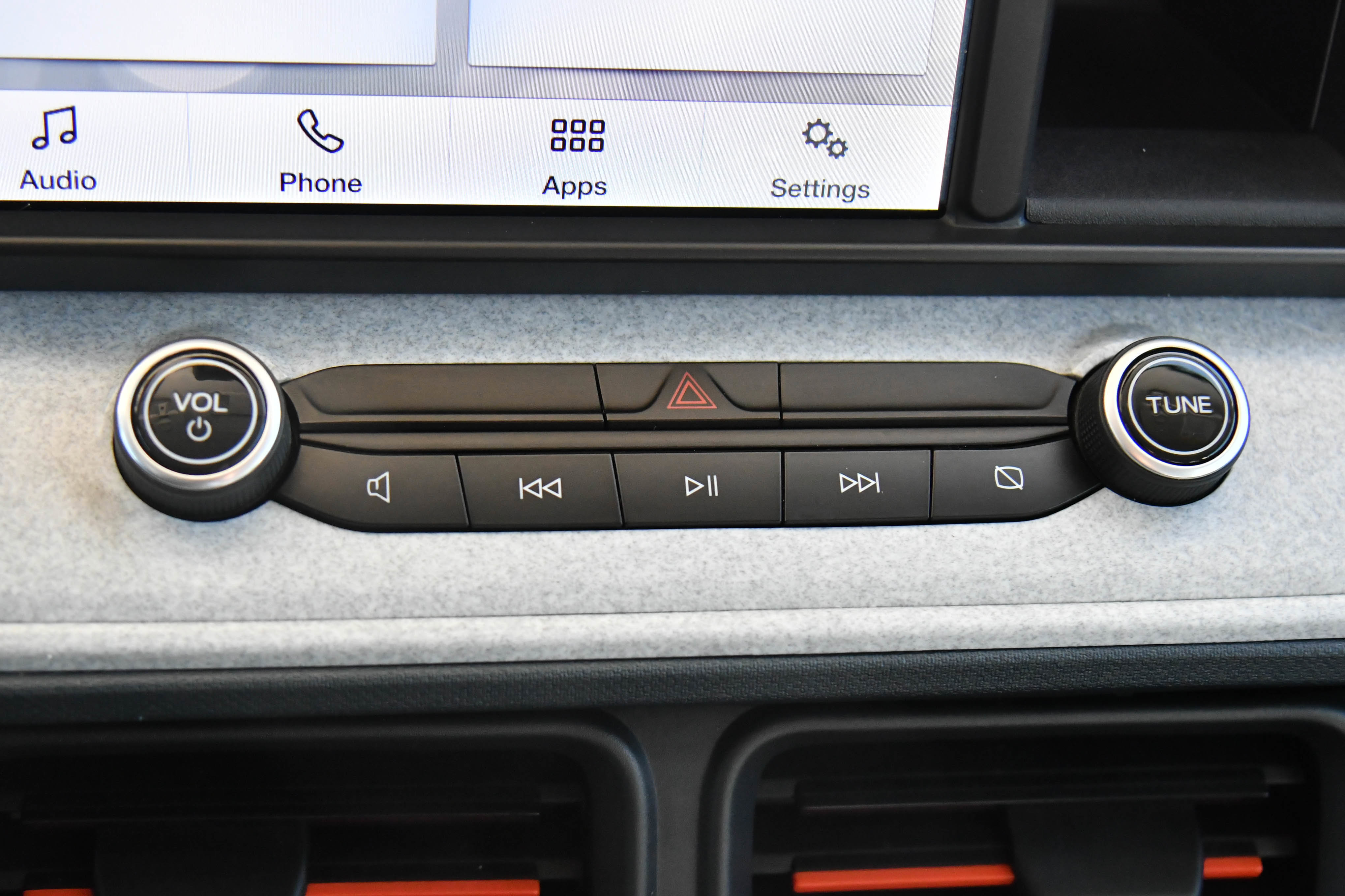 Used 2022 Ford Maverick XLT image 24