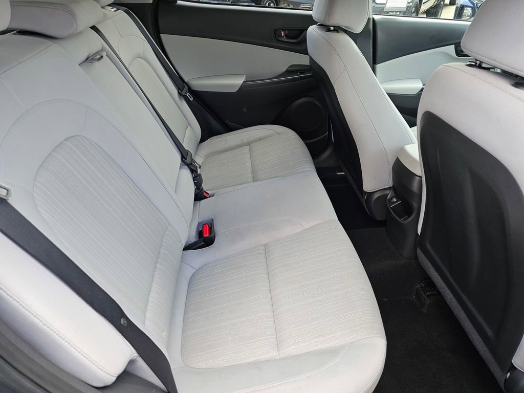 Certified 2023 Hyundai Kona SEL FWD image 12