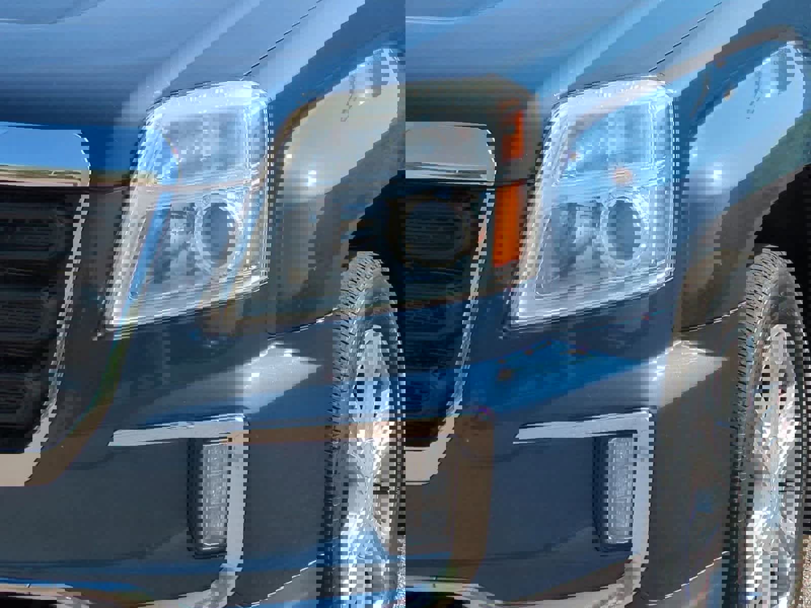 Used 2016 GMC Terrain SLE image 11