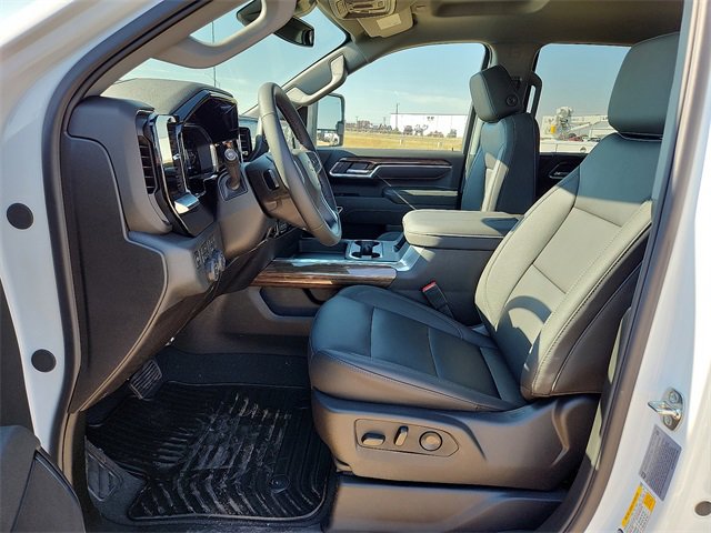 New 2026 Chevrolet Silverado 3500 LT w/ Safety Package image 10