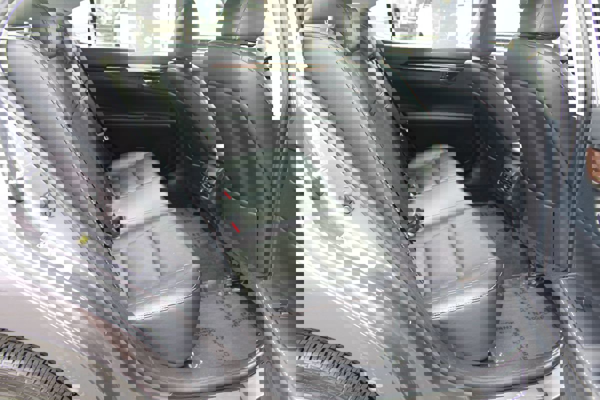 Used 2015 Lexus ES 350 w/ Luxury Package image 23