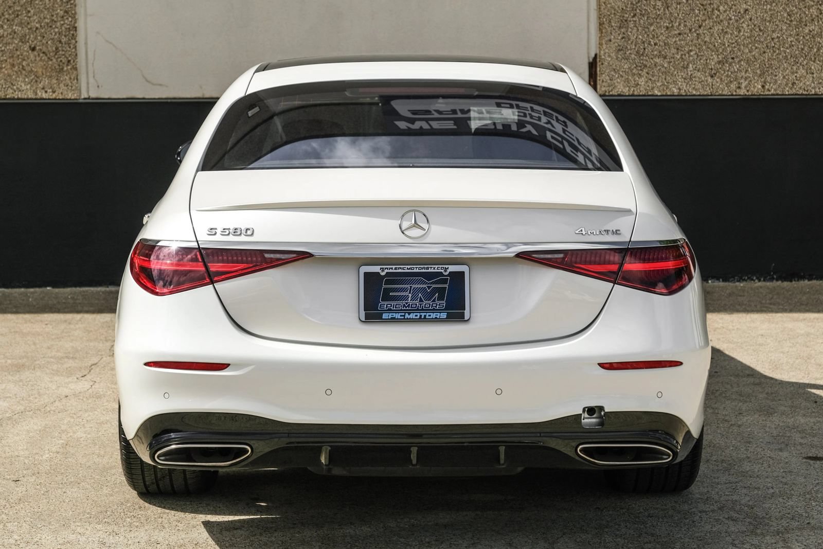 Used 2022 Mercedes-Benz S 580 4MATIC Sedan w/ AMG Line Package image 8