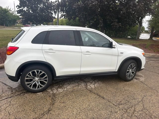 Used 2016 Mitsubishi Outlander Sport SE FWD image 23