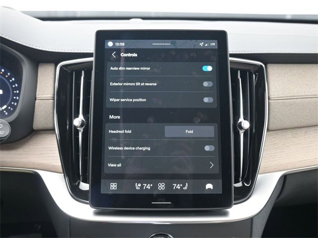 New 2026 Volvo XC90 B6 Ultra w/ Protection Package Premier image 19