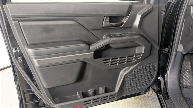 Used 2025 Toyota Tacoma SR5 image 12