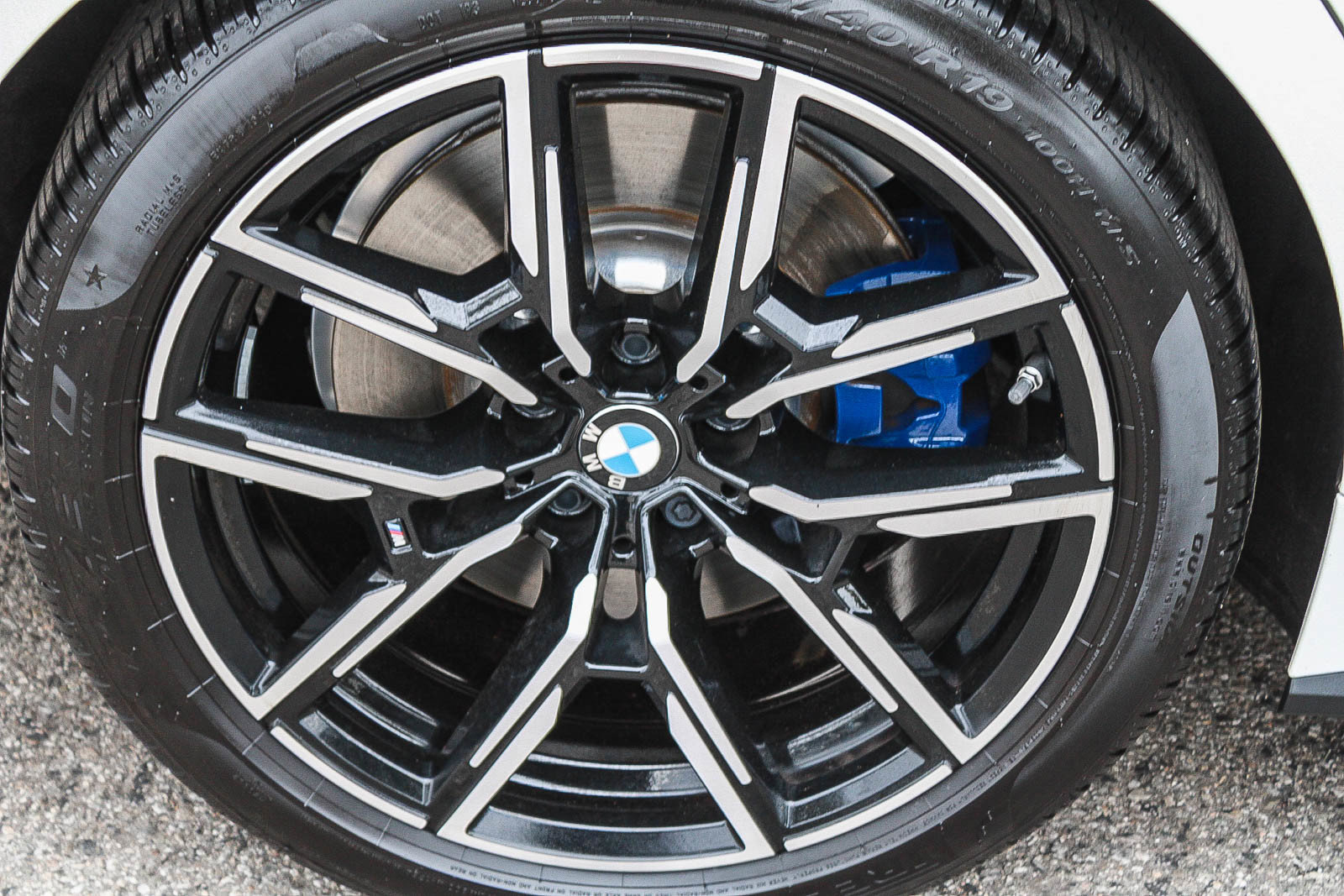 Certified 2025 BMW i4 xDrive40i w/ M Sport Package AWD/4WD image 11