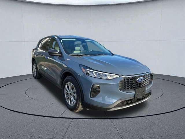 Used 2025 Ford Escape Active w/ Cold Weather Package image 7