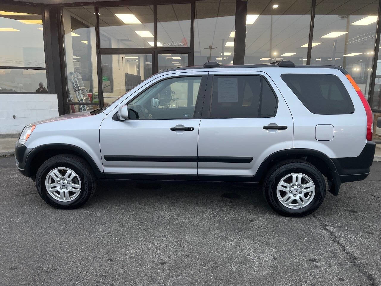 Used 2002 Honda CR-V EX image 2