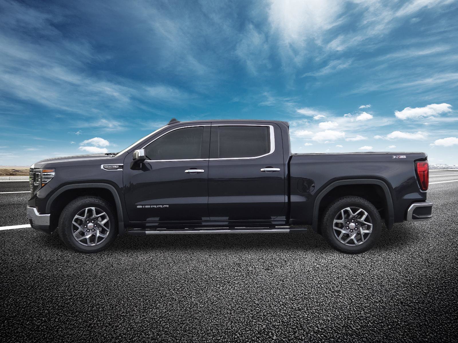 Used 2023 GMC Sierra 1500 SLT AWD/4WD image 17