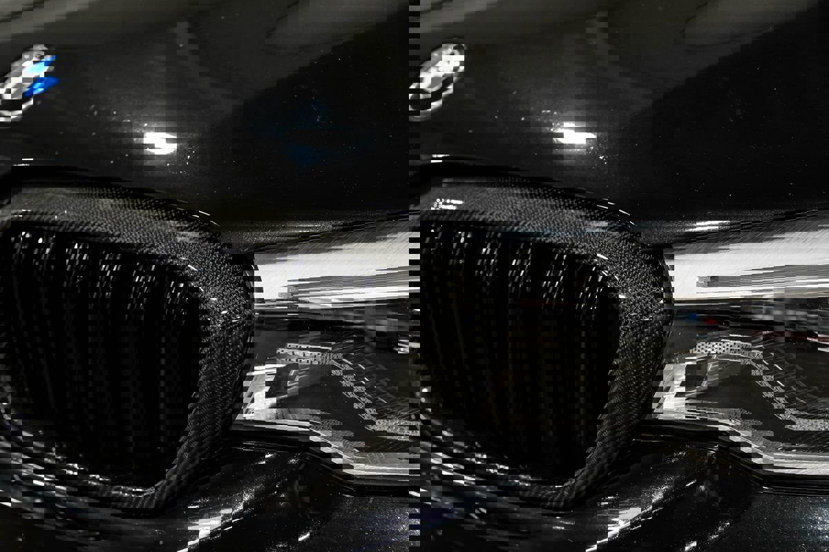 Used 2018 BMW M550i xDrive image 44