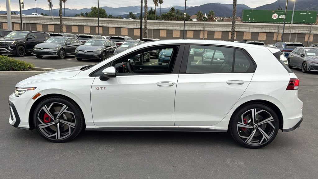 New 2026 Volkswagen GTI SE image 6